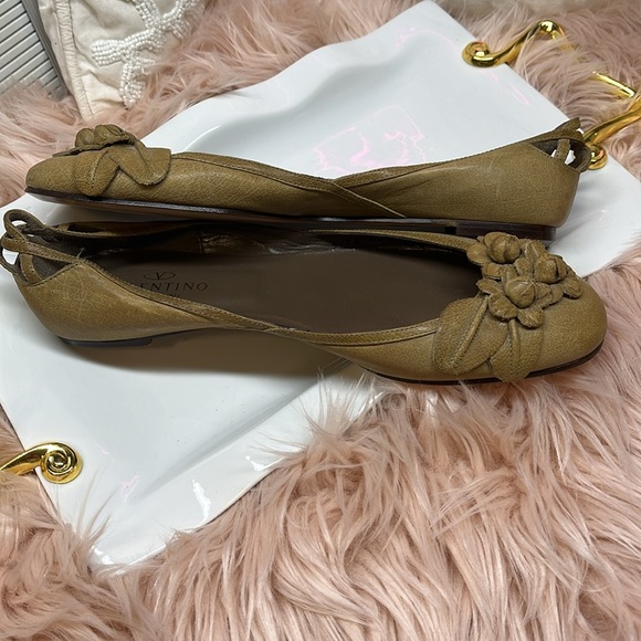 VALENTINO FLATS - Picture 4 of 9